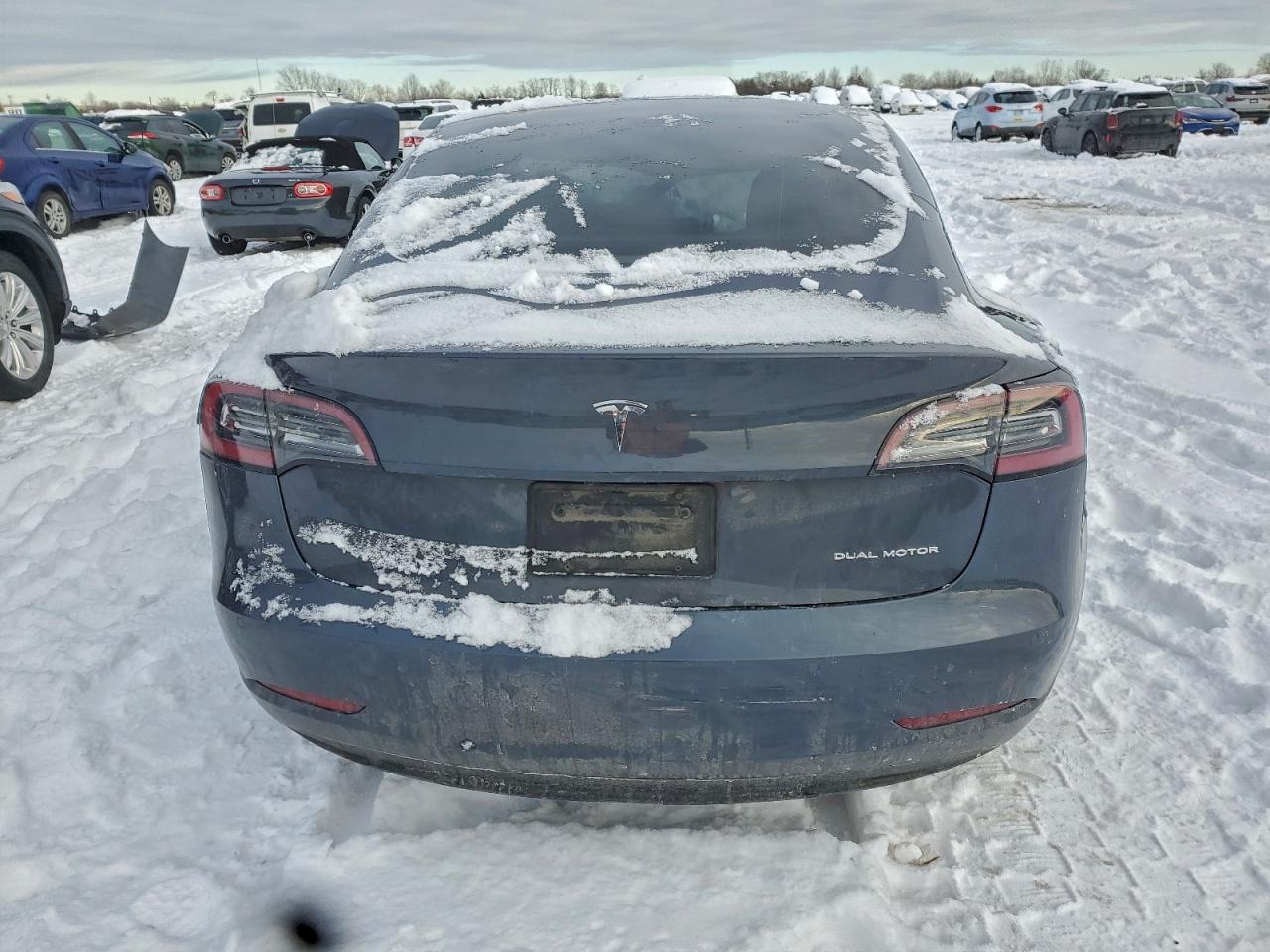 2022 TESLA MODEL 3 photo 11