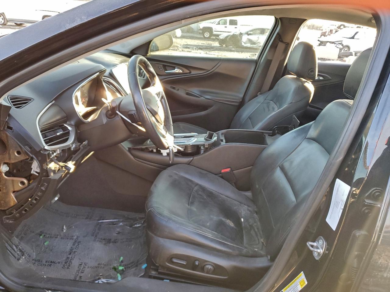 2017 CHEVROLET MALIBU LT photo 11