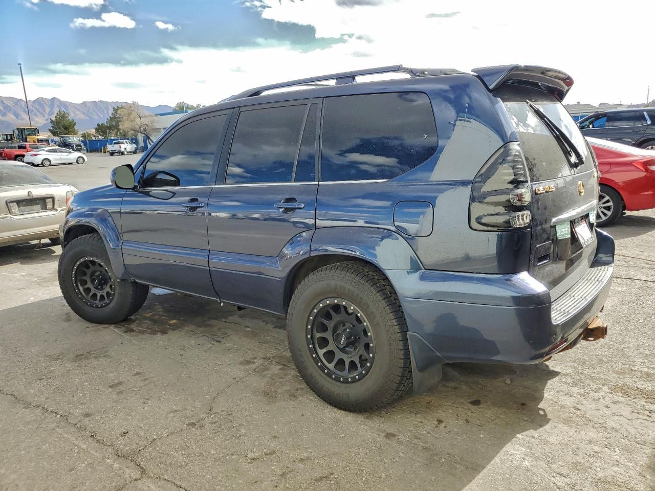 2004 LEXUS GX 470 photo 3