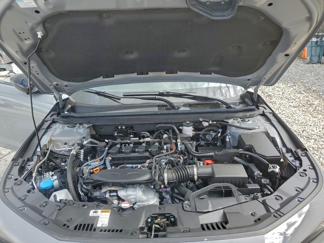 2025 HONDA ACCORD SE photo 31