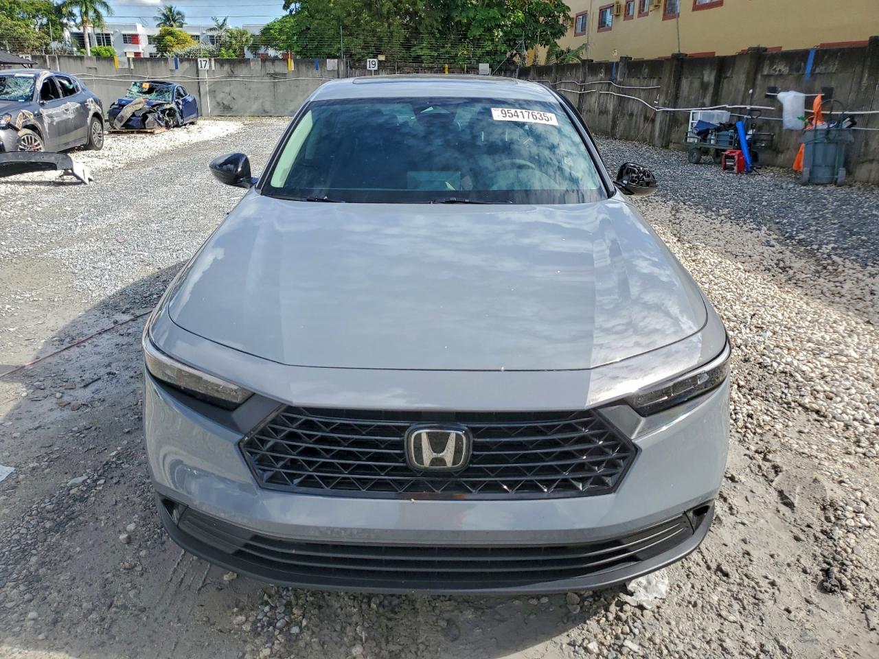 2025 HONDA ACCORD SE photo 13