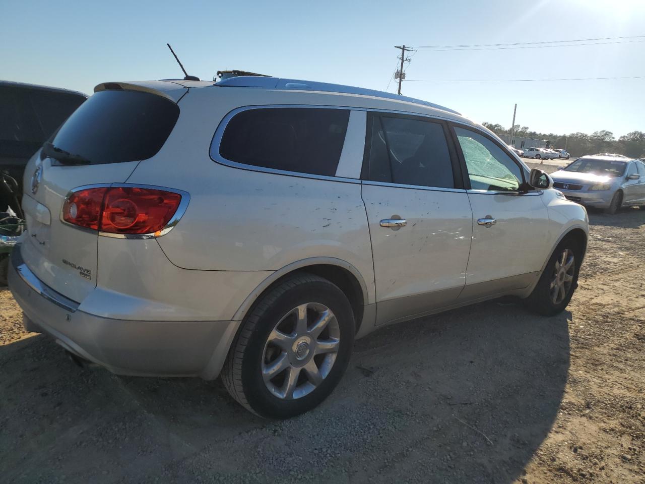 2009 BUICK ENCLAVE CXL photo 5