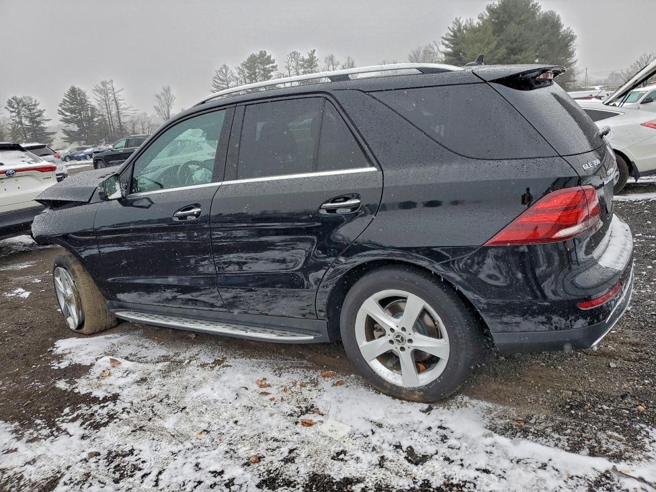 2018 MERCEDES-BENZ GLE 350 4MATIC photo 3