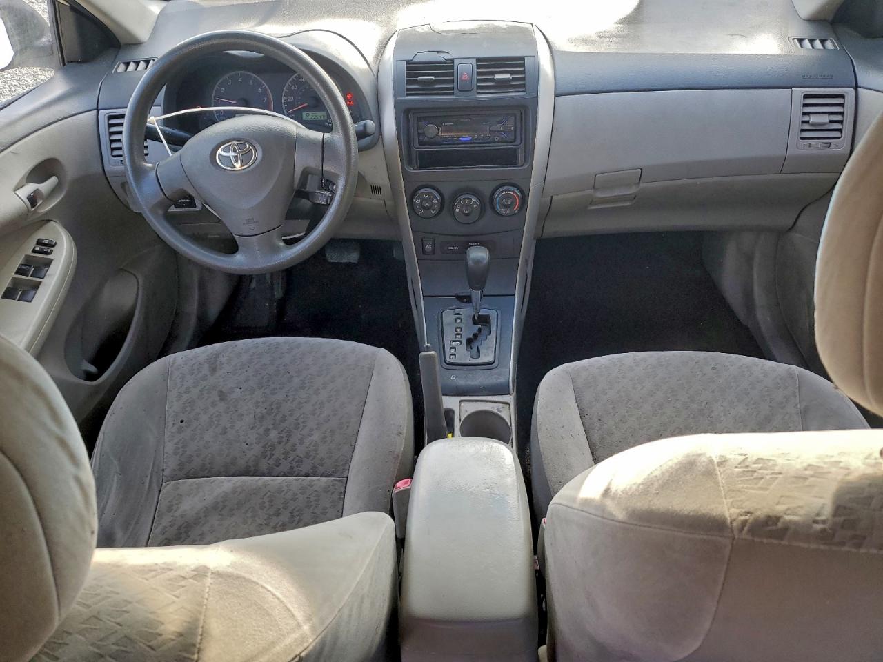 2009 TOYOTA COROLLA BASE photo 8
