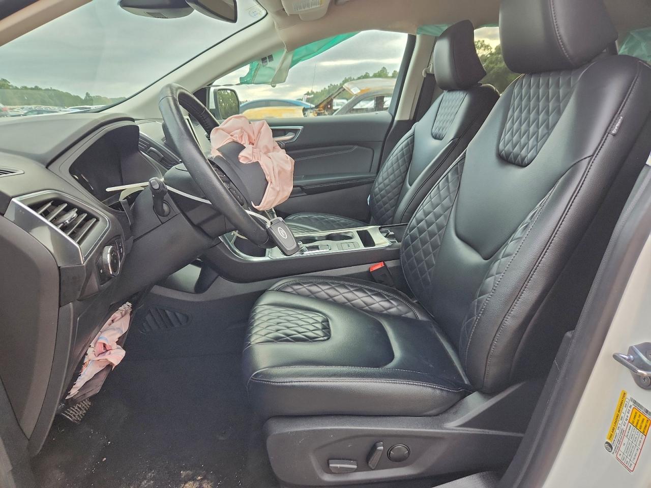 2024 FORD EDGE TITANIUM photo 19