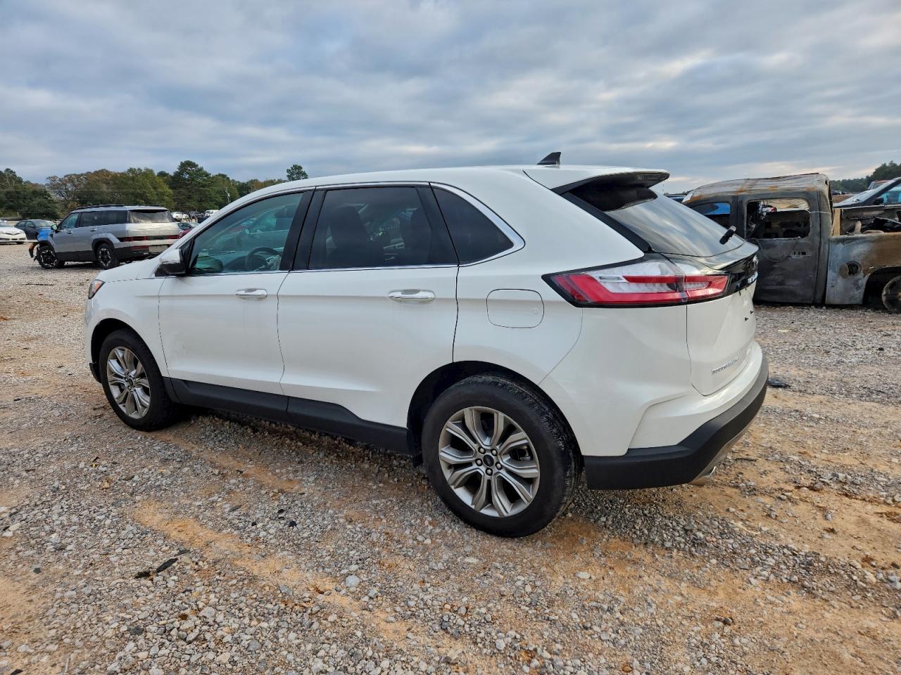 2024 FORD EDGE TITANIUM photo 4
