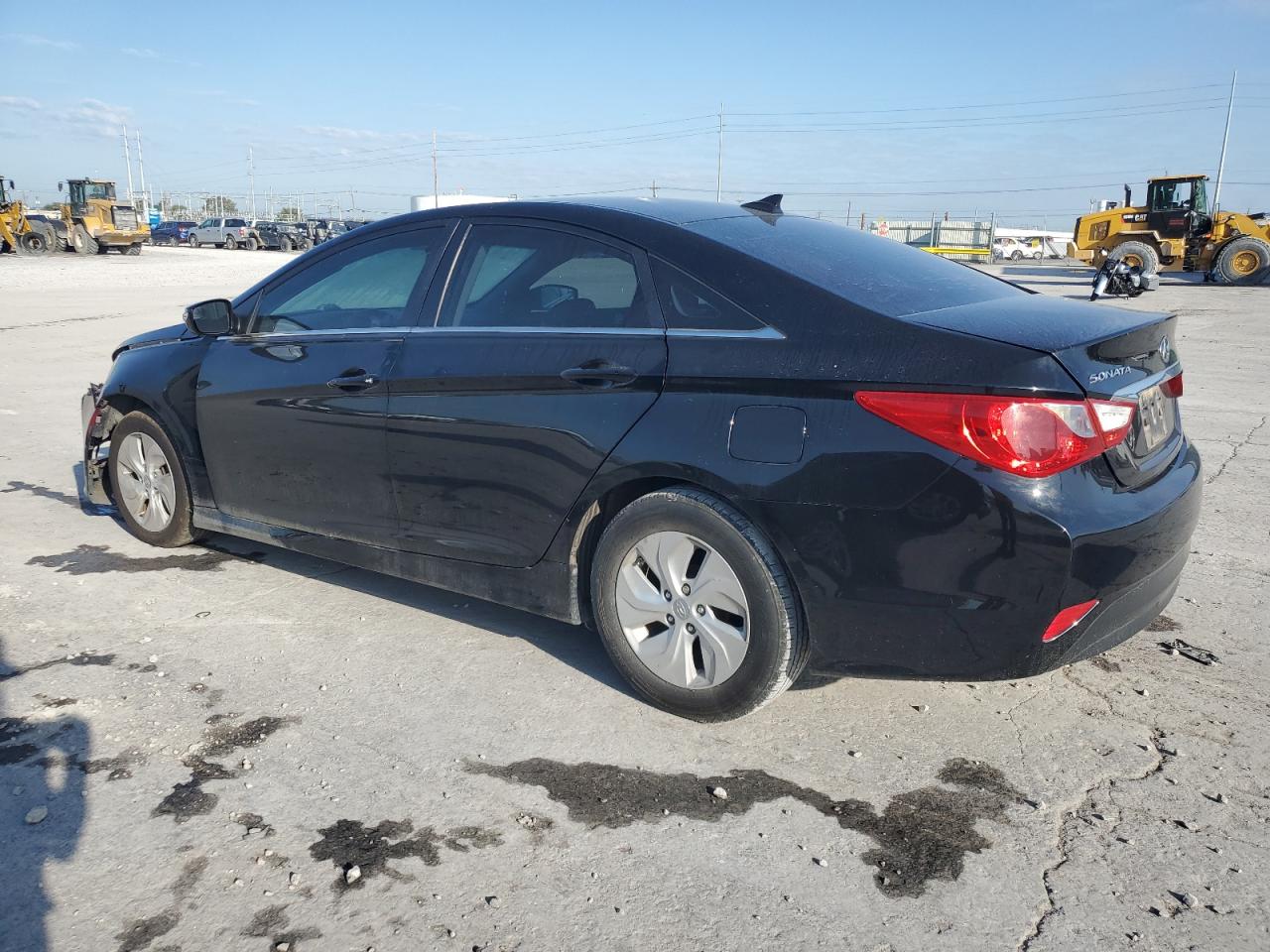 2014 HYUNDAI SONATA GLS photo 2