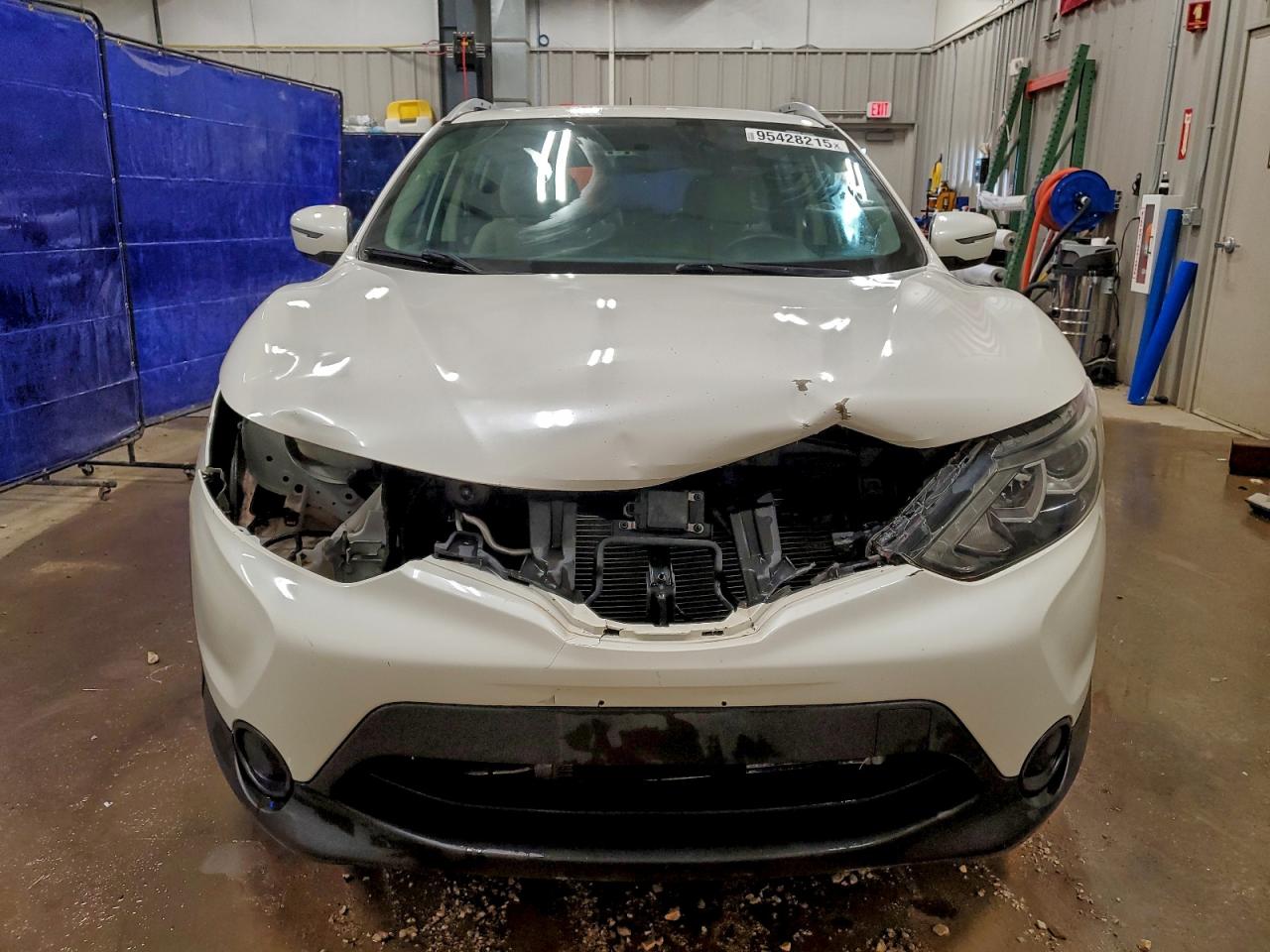 2018 NISSAN ROGUE SPORT S photo 13