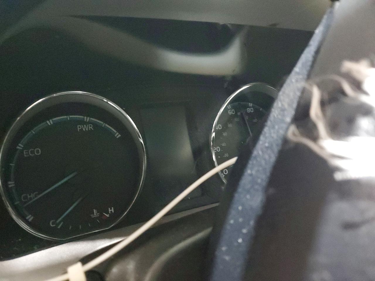 2018 TOYOTA RAV4 HV LIMITED photo 9