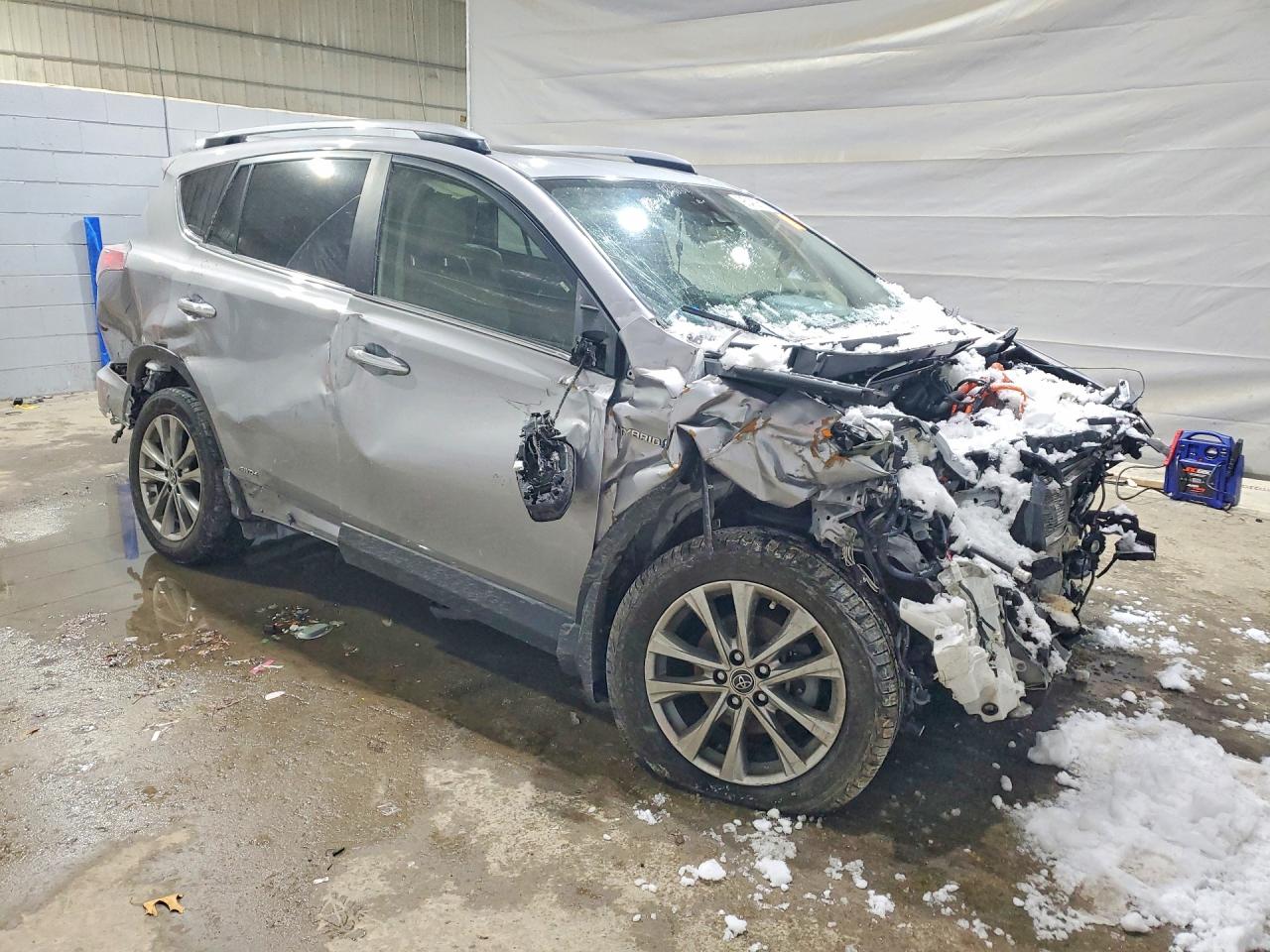 2018 TOYOTA RAV4 HV LIMITED photo 4