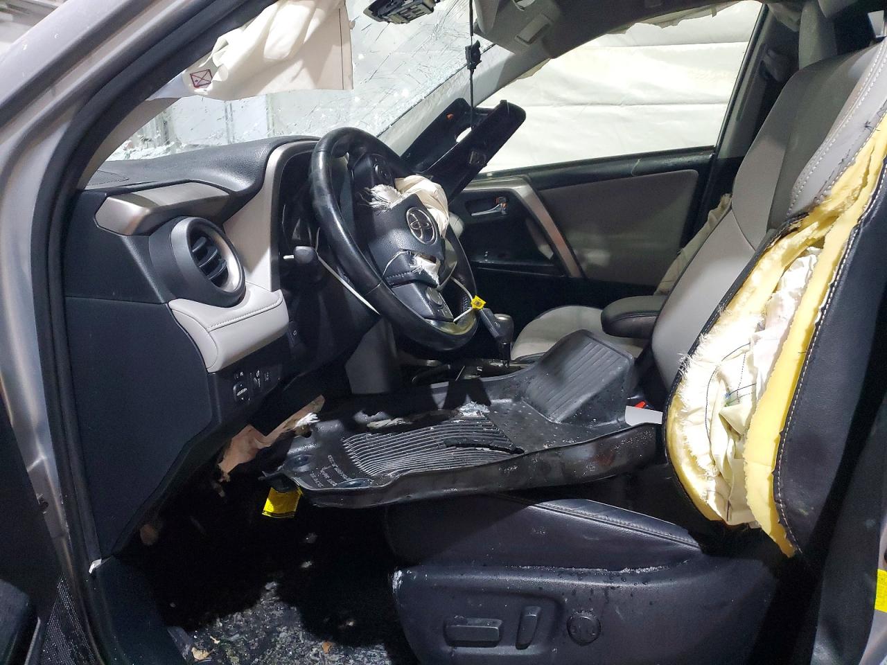 2018 TOYOTA RAV4 HV LIMITED photo 7