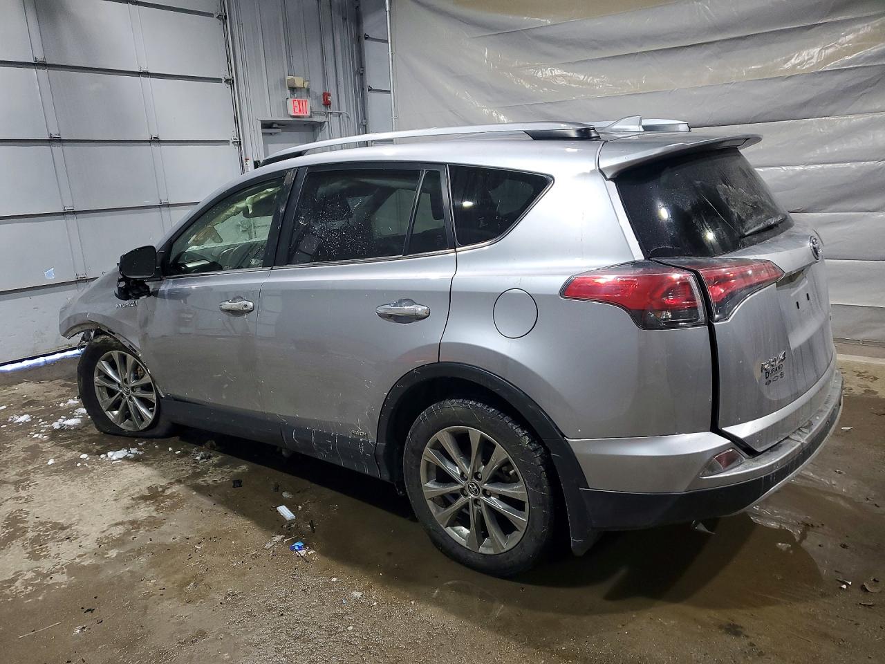 2018 TOYOTA RAV4 HV LIMITED photo 2