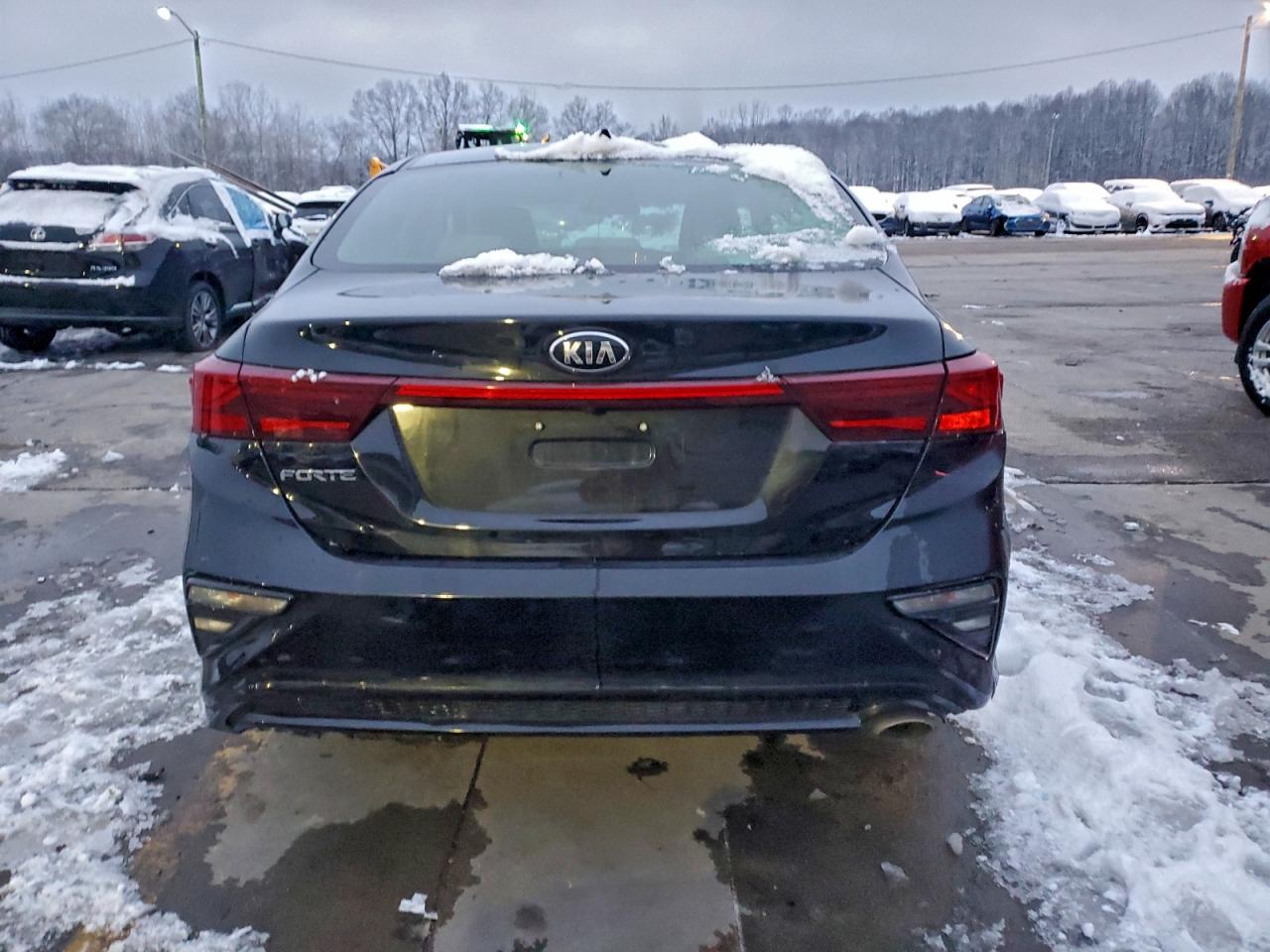 2021 KIA FORTE photo 6