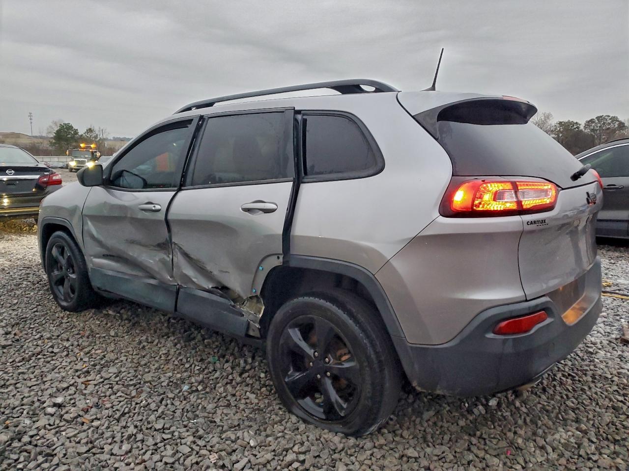 2018 JEEP CHEROKEE LATITUDE photo 4