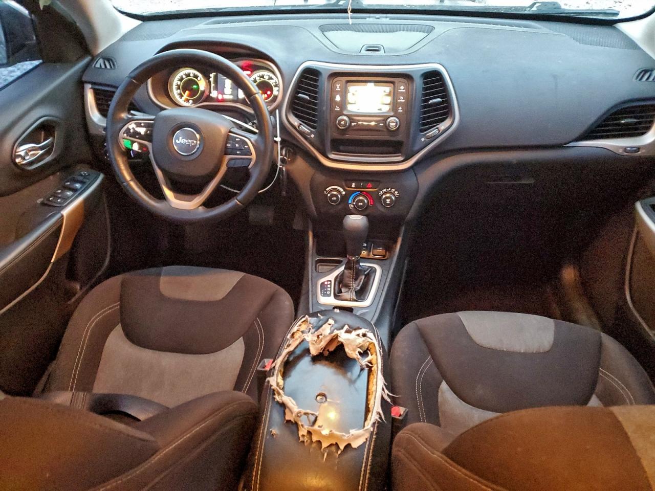 2018 JEEP CHEROKEE LATITUDE photo 22