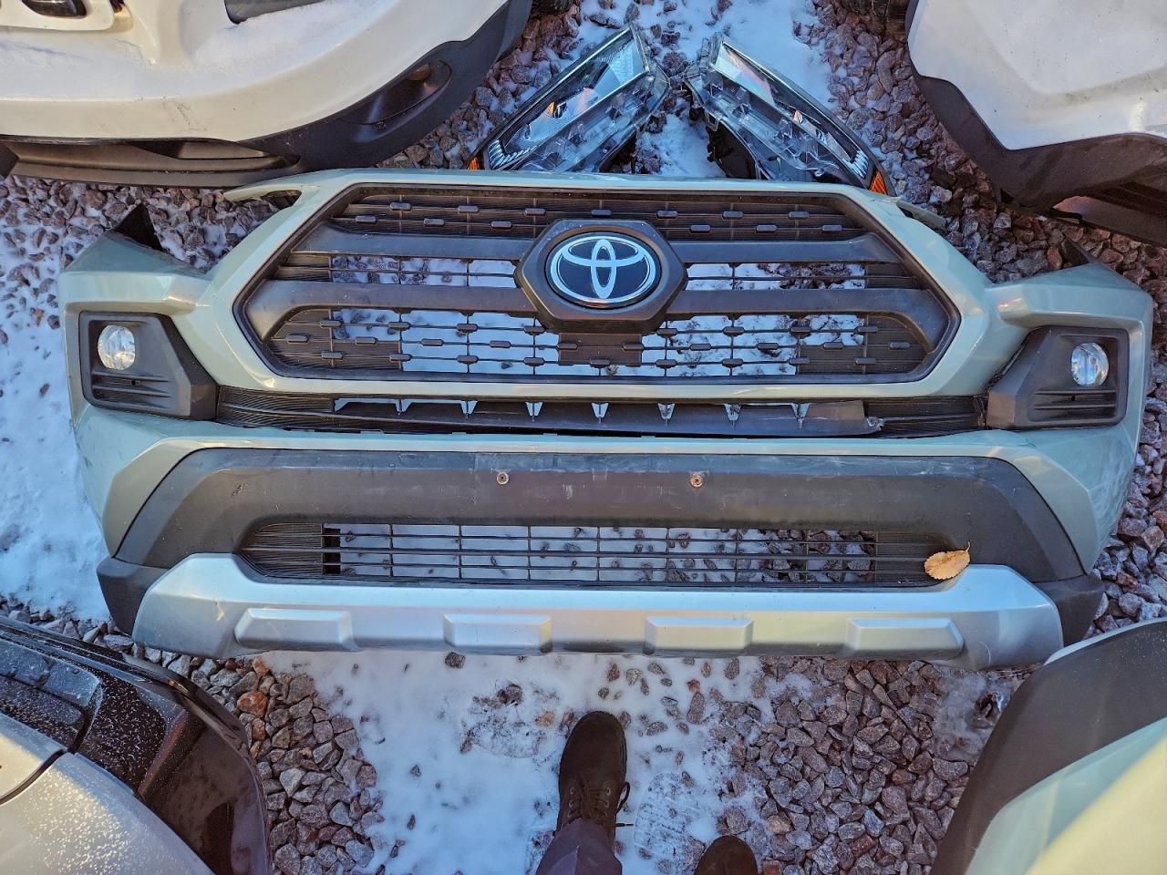 2019 TOYOTA RAV4 ADVENTURE photo 37