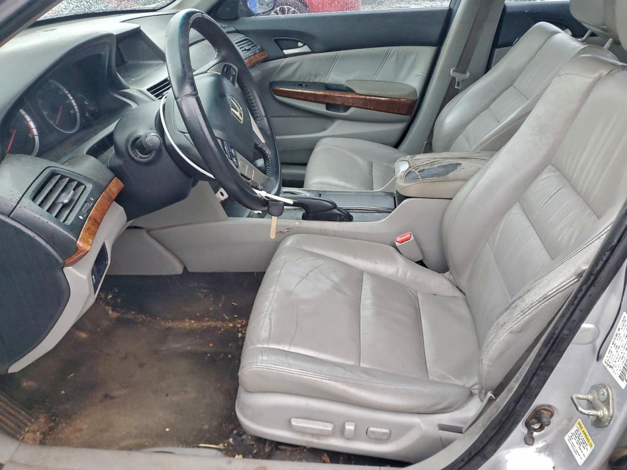 2011 HONDA ACCORD EXL photo 19