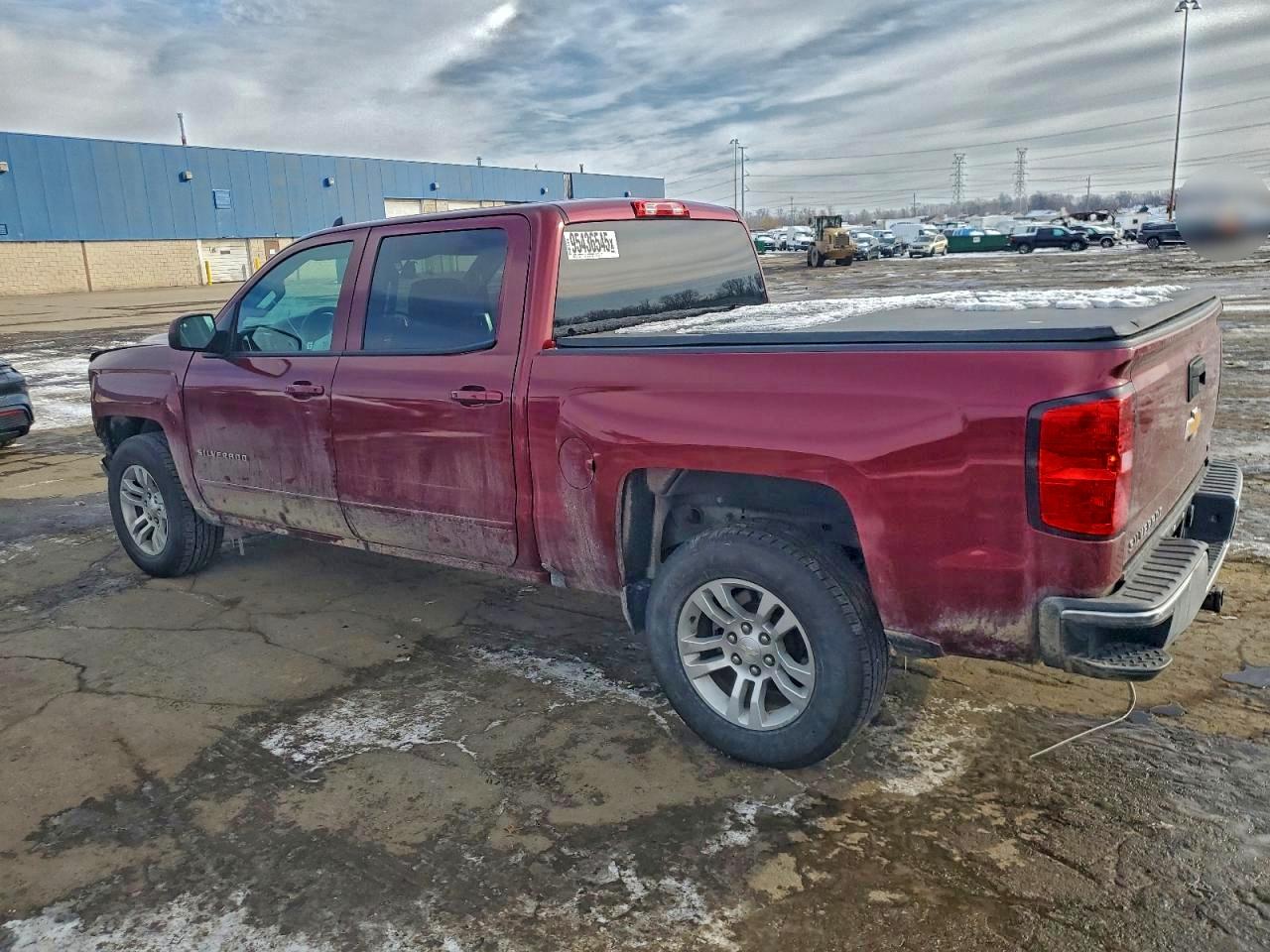 2016 CHEVROLET SILVERADO C1500 LT photo 2