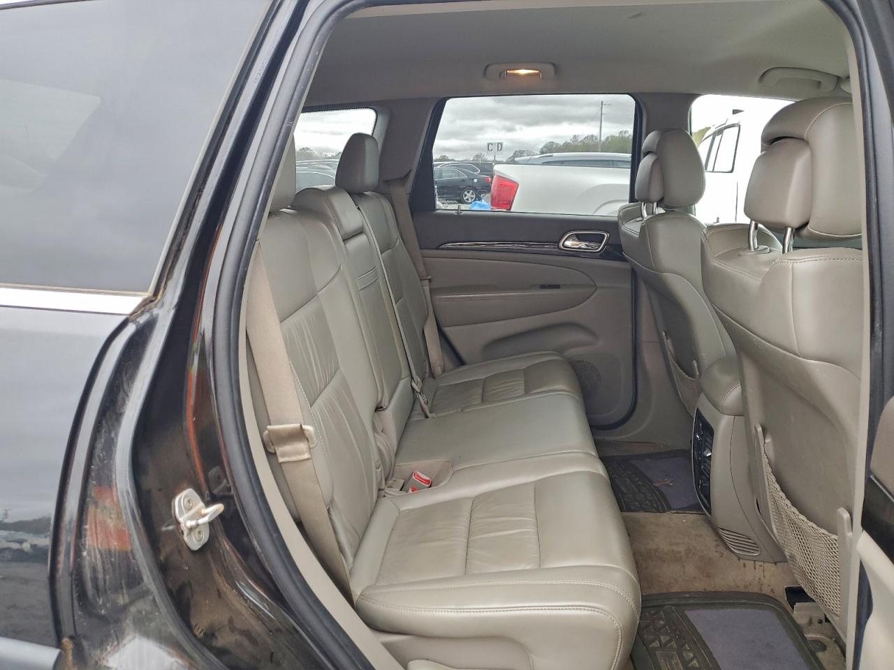 2011 JEEP GRAND CHEROKEE photo 11