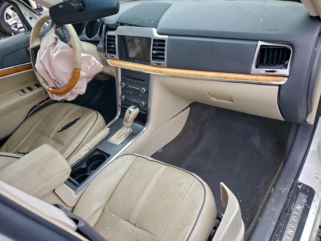 2012 LINCOLN MKZ photo 22