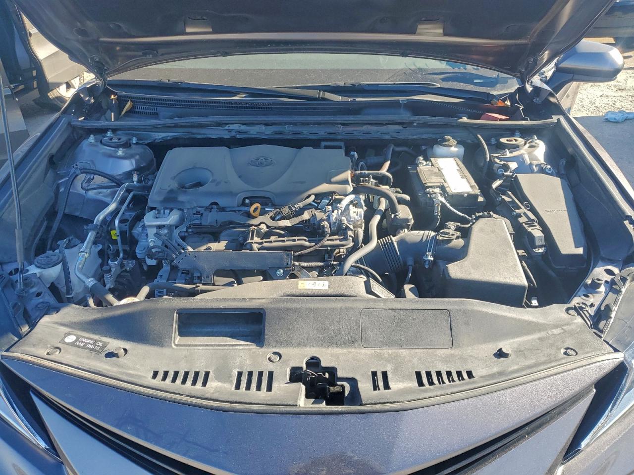 2024 TOYOTA CAMRY photo 41