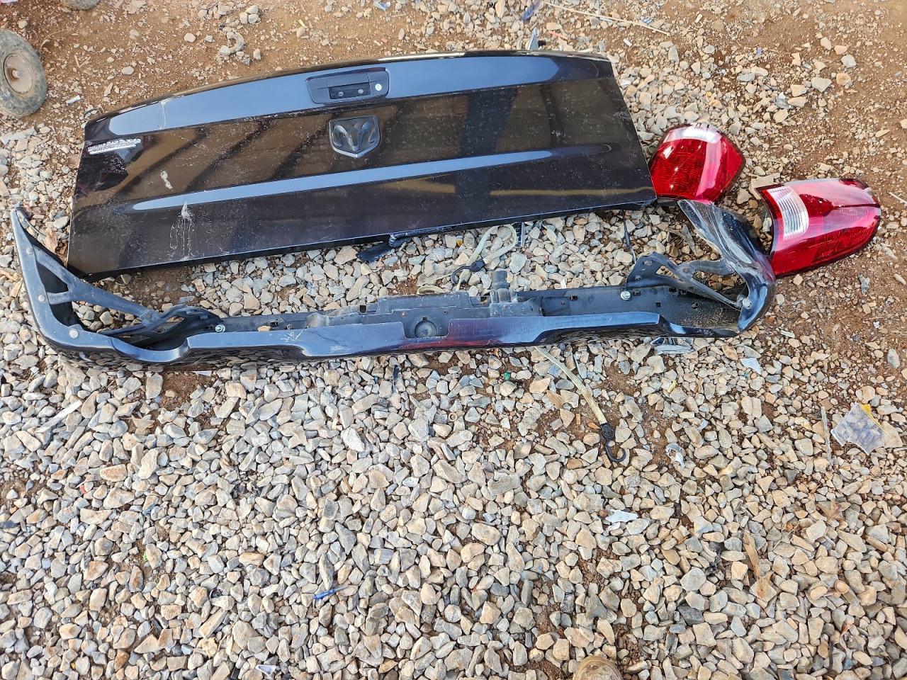 2013 RAM 1500 ST photo 12