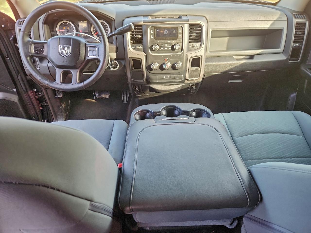 2013 RAM 1500 ST photo 8