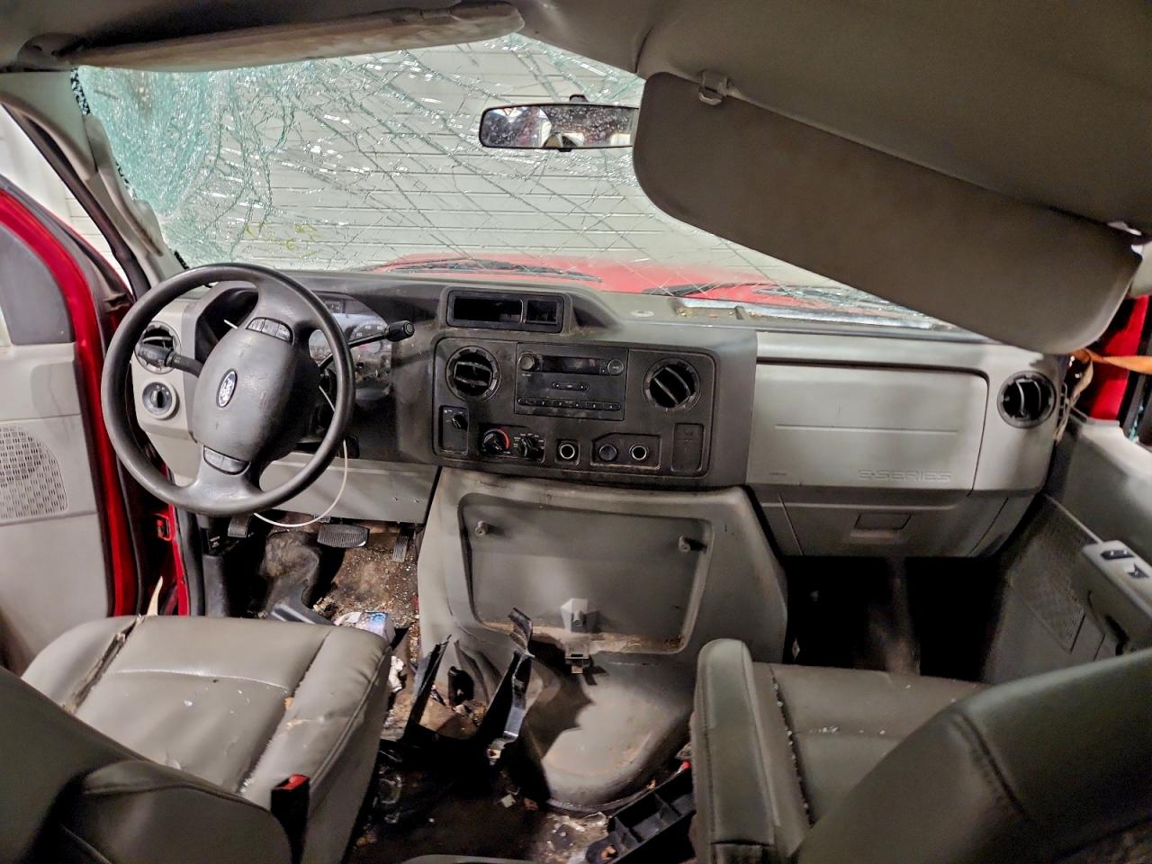 2010 FORD ECONOLINE E350 SUPER DUTY VAN photo 22