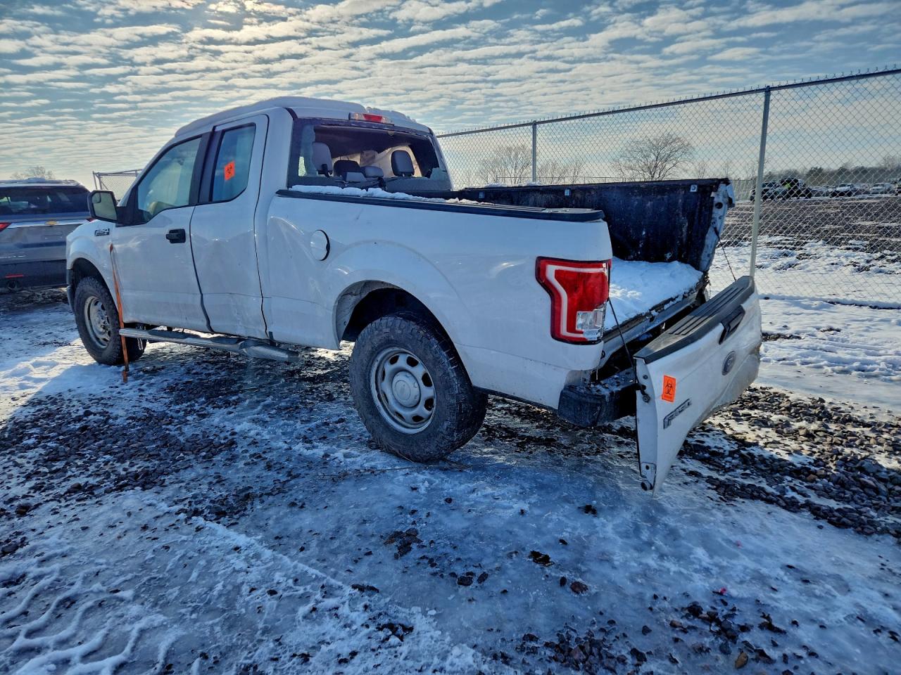 2017 FORD F150 SUPER CAB photo 2