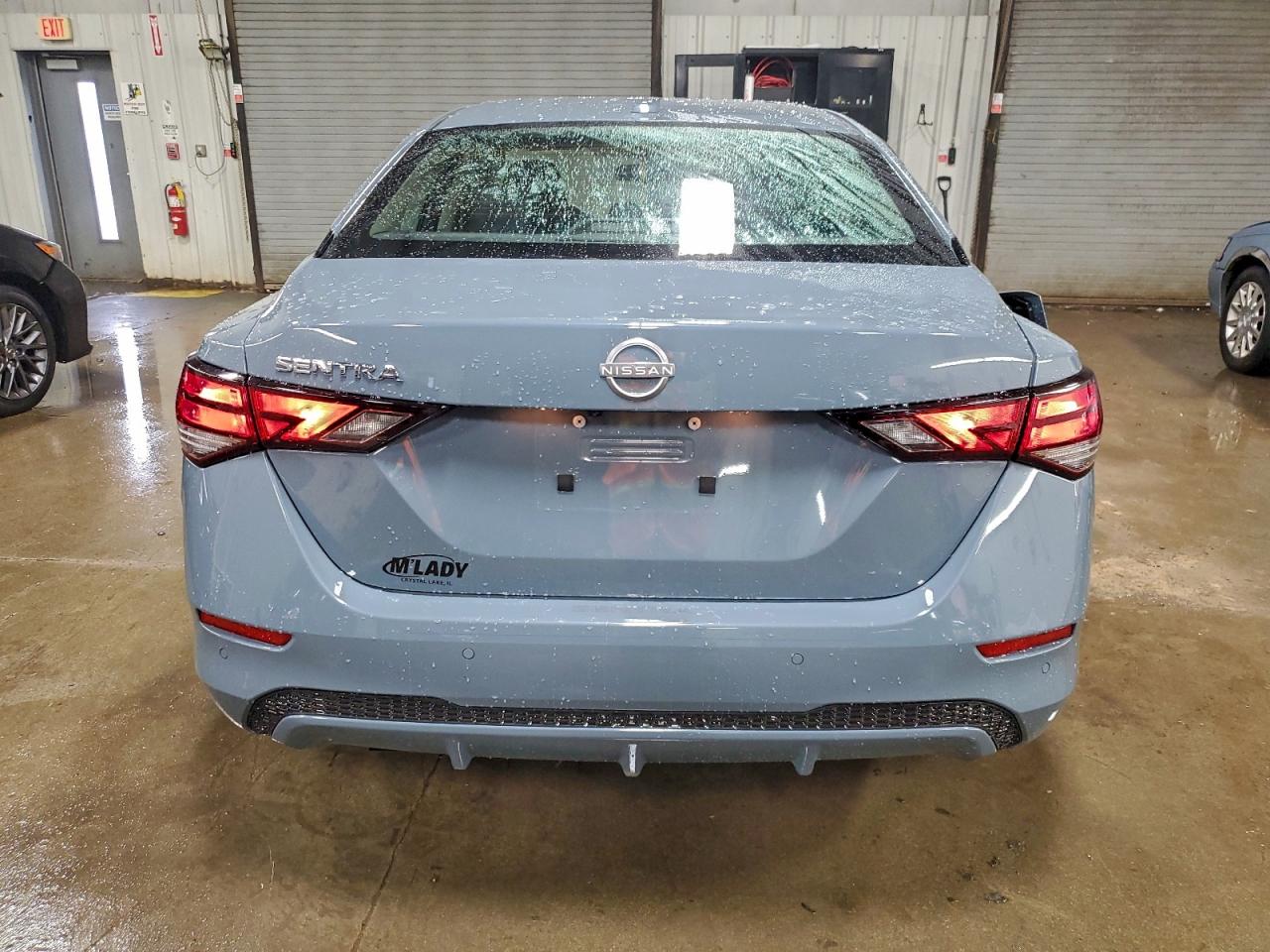 2025 NISSAN SENTRA SV photo 6