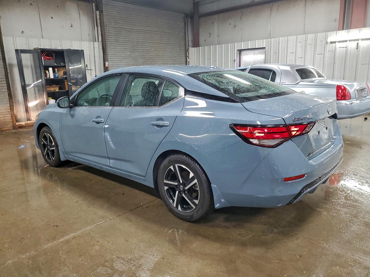2025 NISSAN SENTRA SV photo 2
