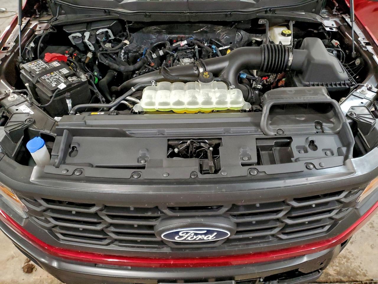 2025 FORD F150 STX photo 31