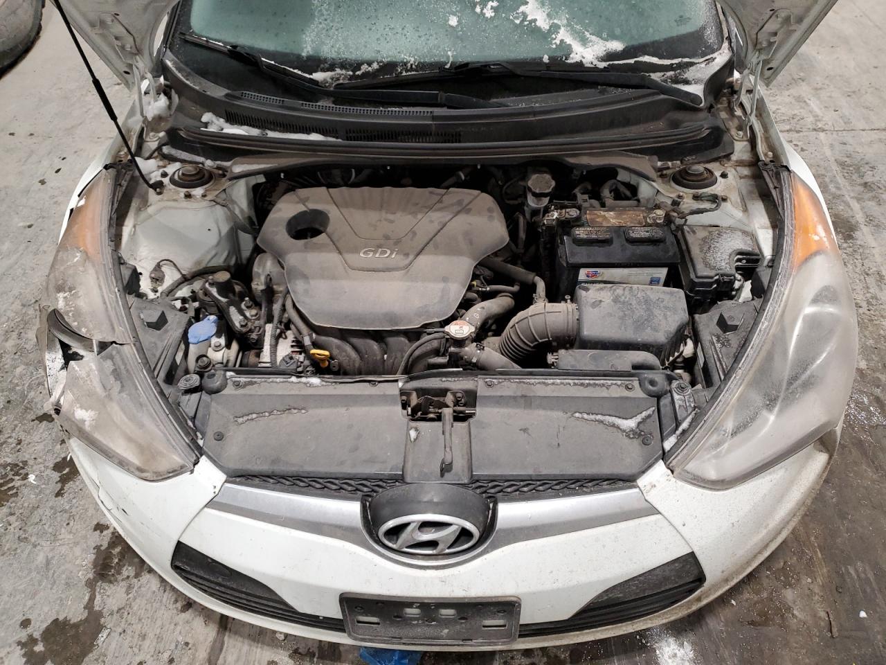 2013 HYUNDAI VELOSTER photo 21