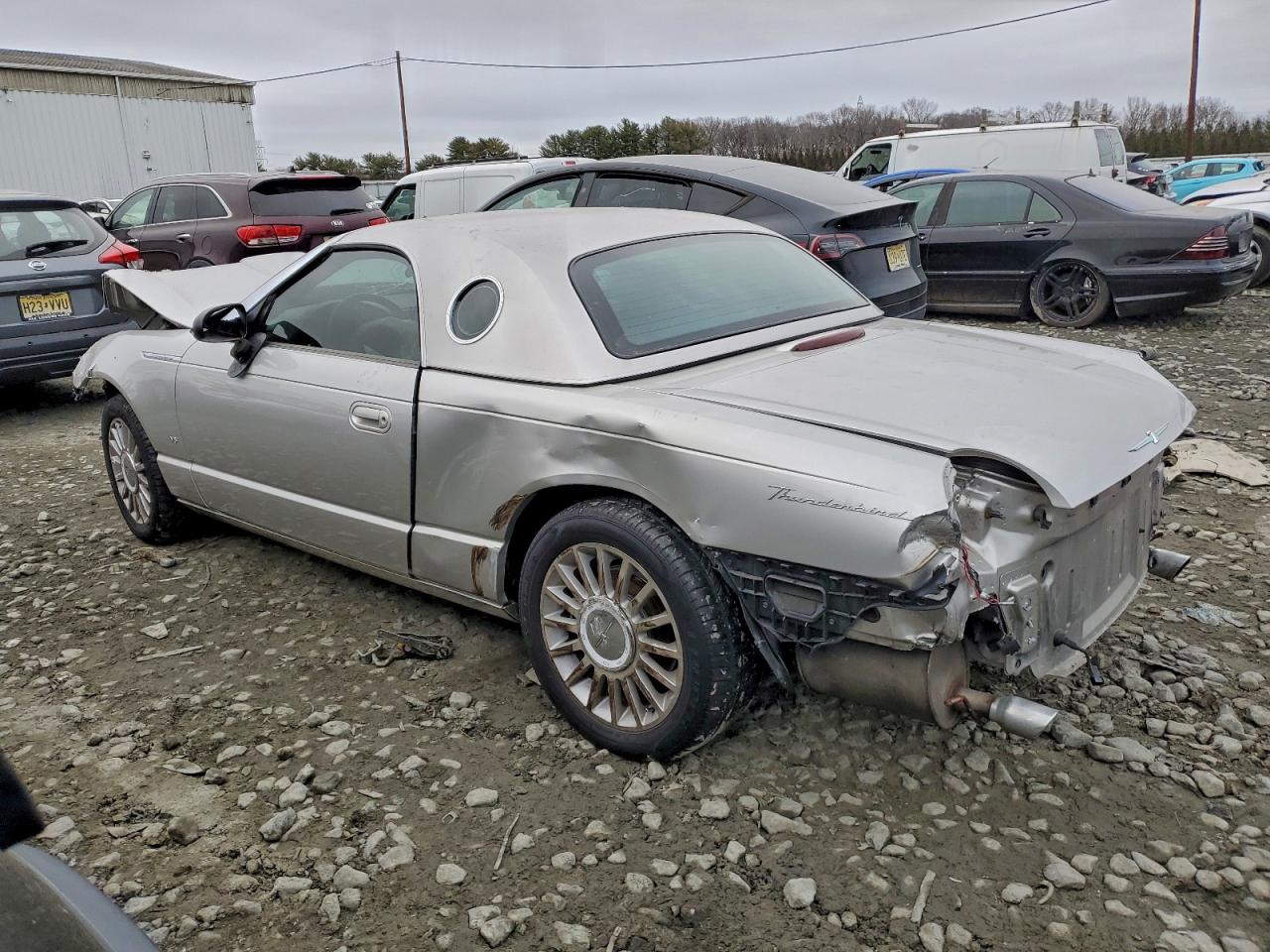 2005 FORD THUNDERBIRD photo 2