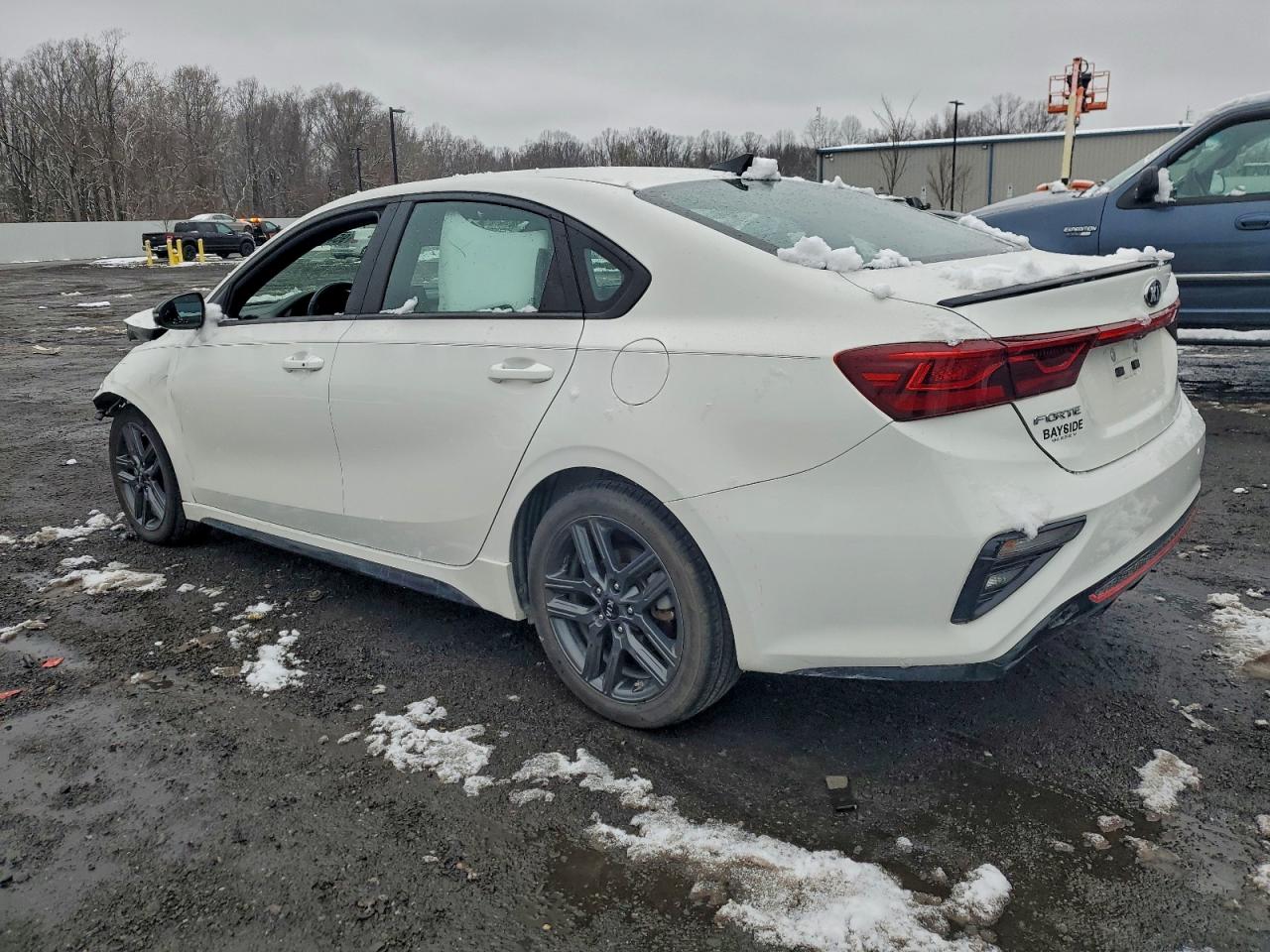 2020 KIA FORTE GT LINE photo 3