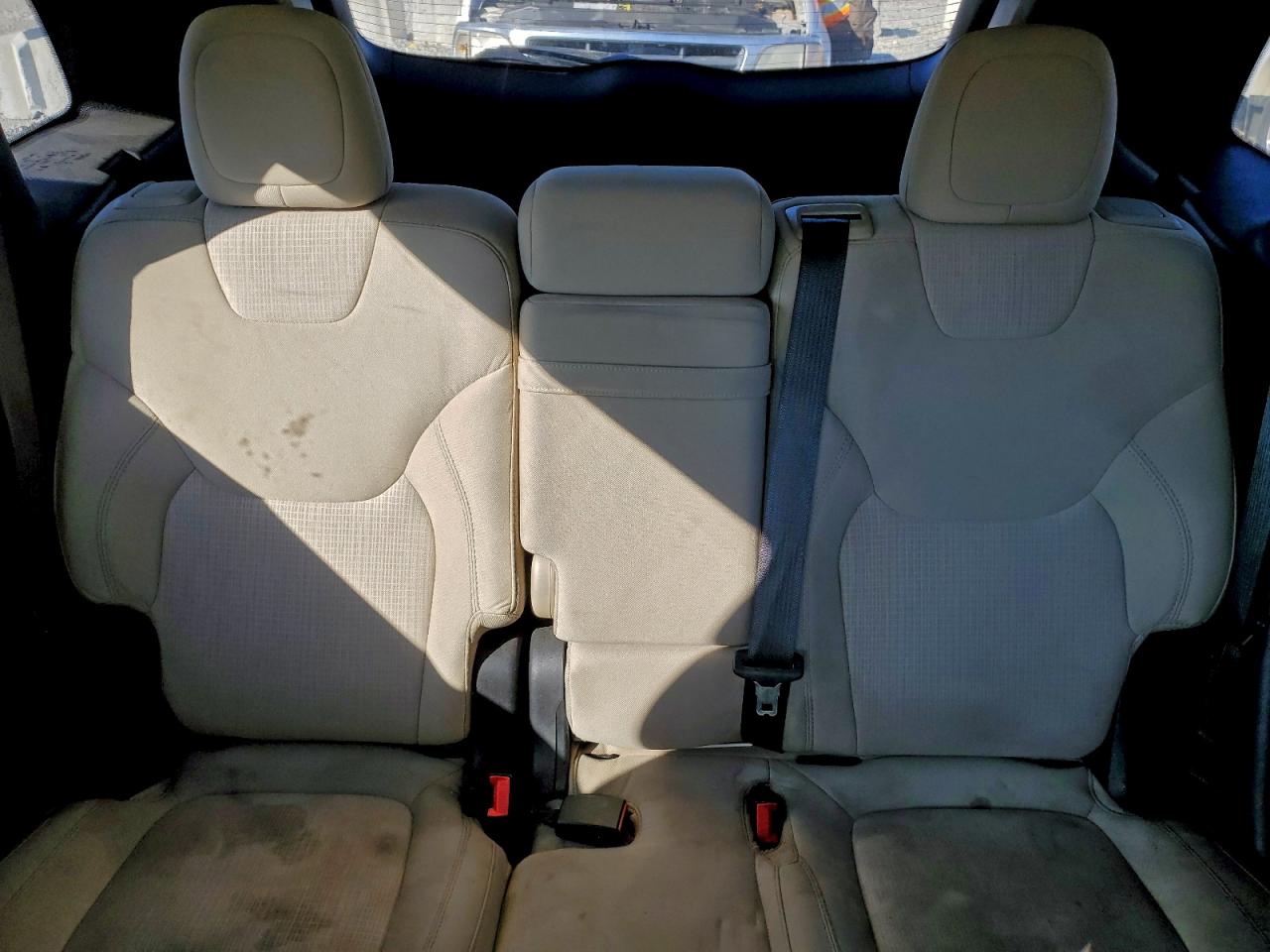 2016 JEEP CHEROKEE LATITUDE photo 19