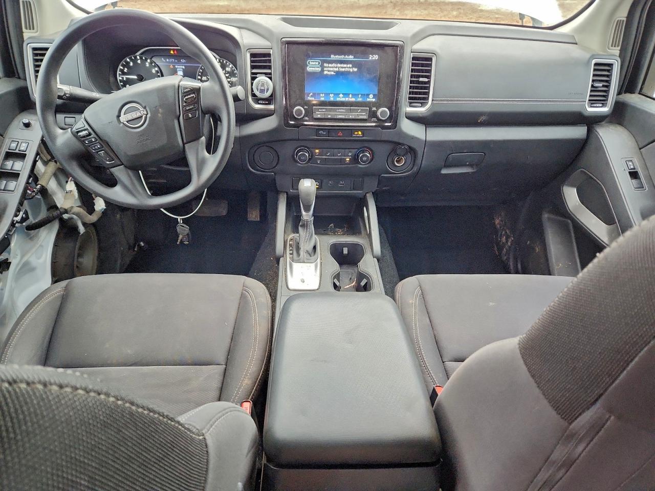 2024 NISSAN FRONTIER SV photo 8