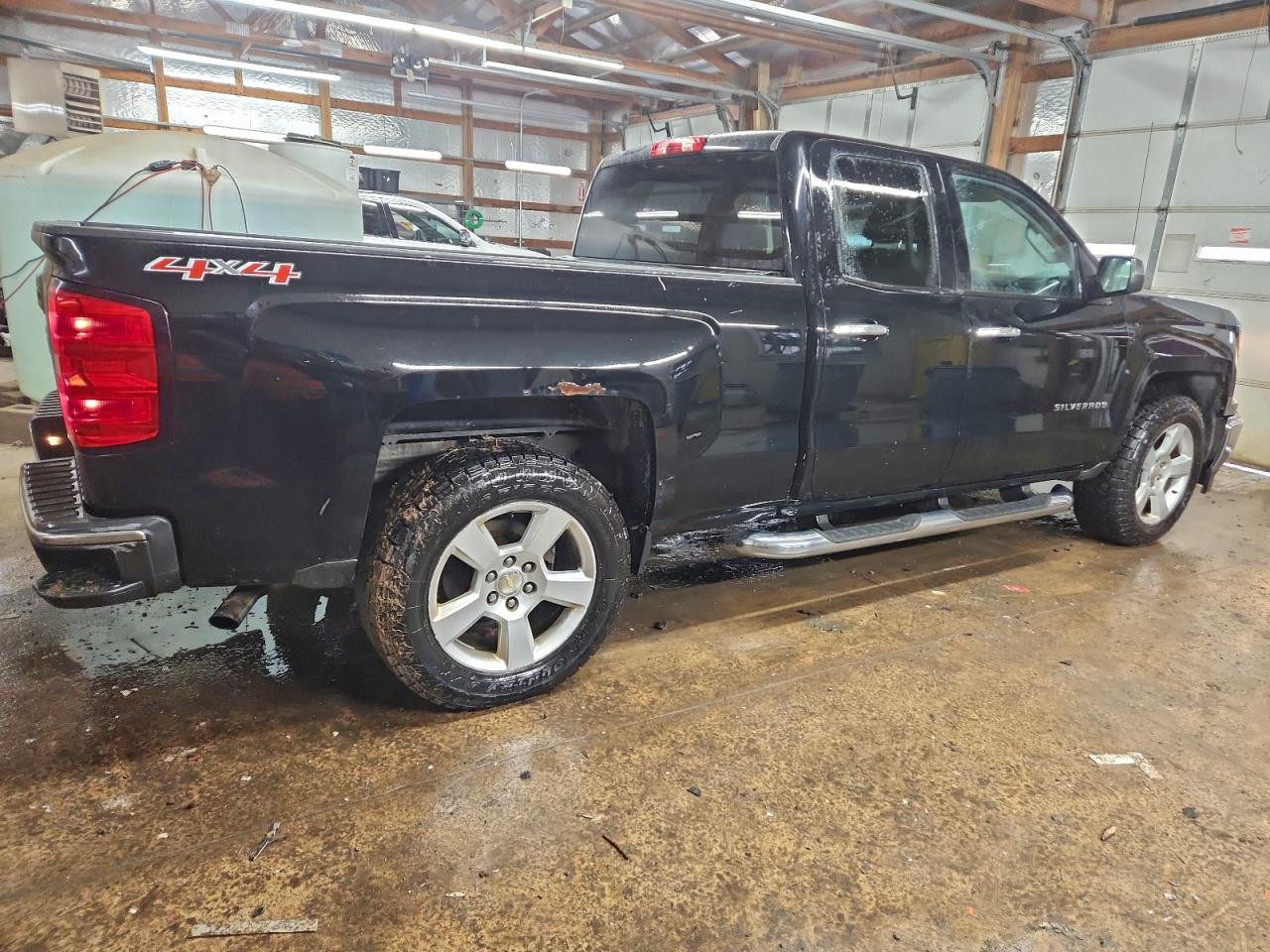2015 CHEVROLET SILVERADO K1500 photo 5