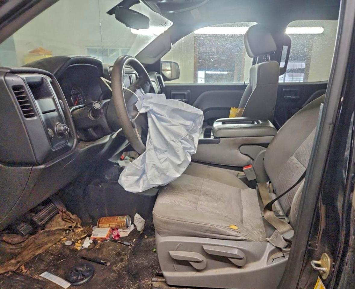 2015 CHEVROLET SILVERADO K1500 photo 13