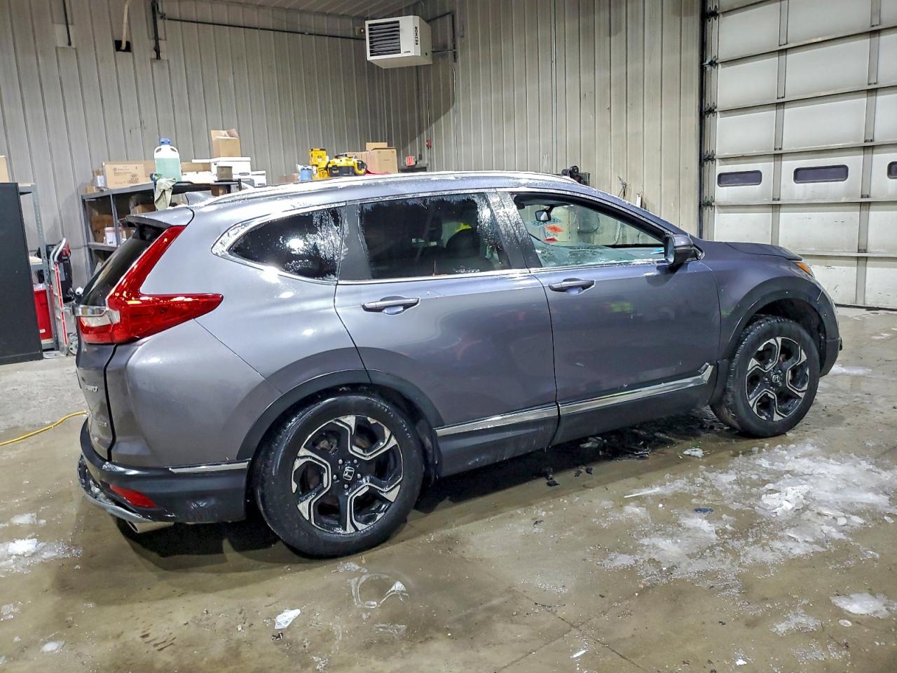 2018 HONDA CR-V TOURING photo 3