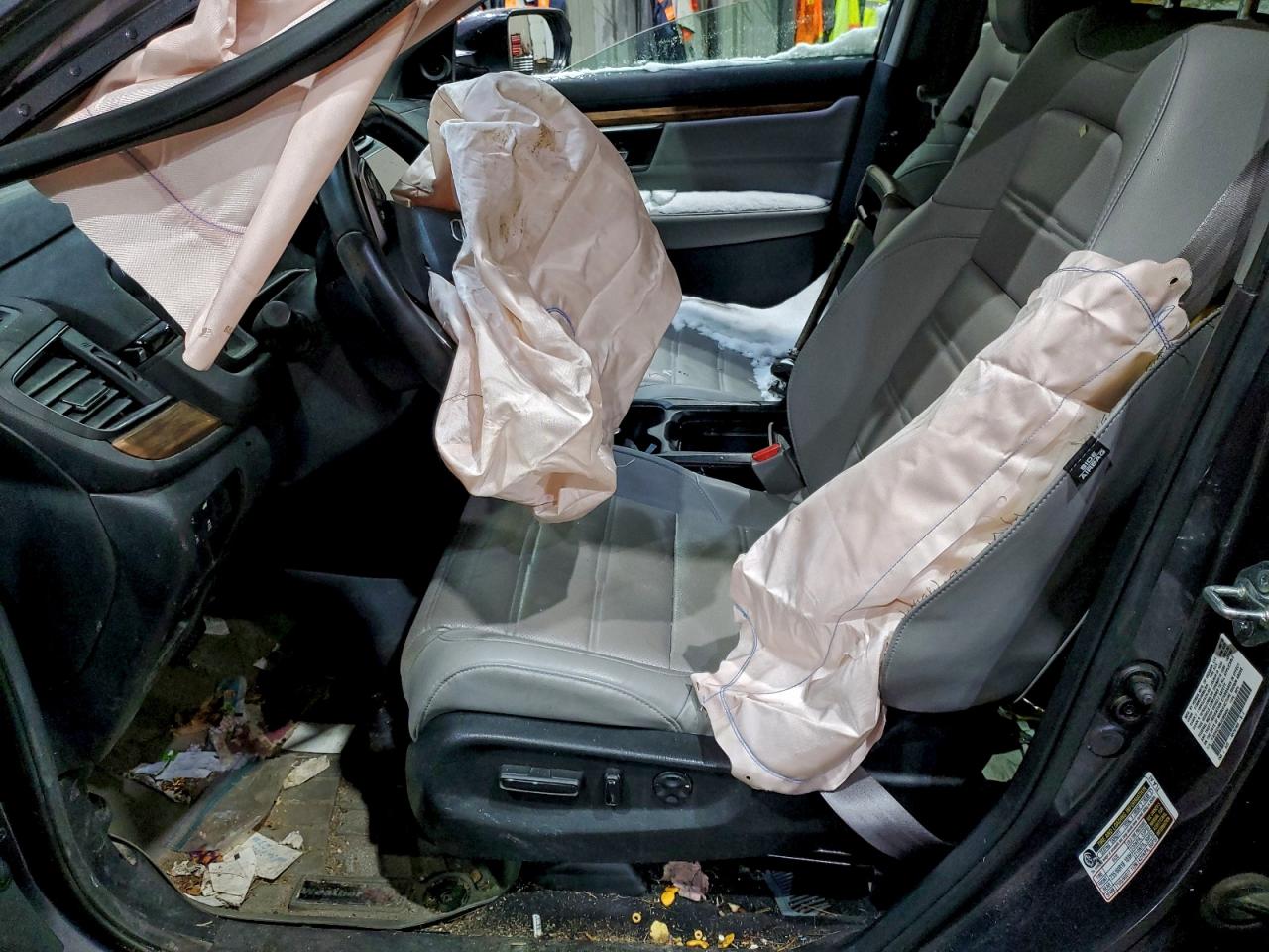 2018 HONDA CR-V TOURING photo 7