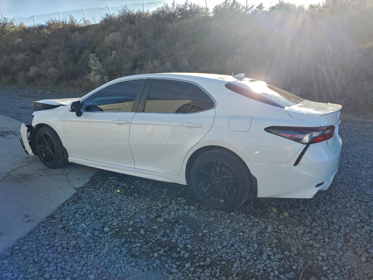 2023 TOYOTA CAMRY SE NIGHT SHADE photo 3