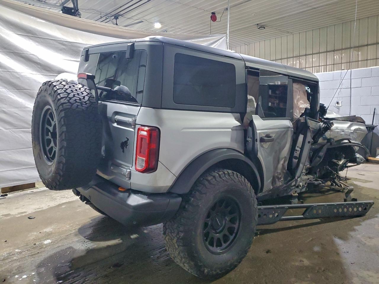 2022 FORD BRONCO BASE photo 5