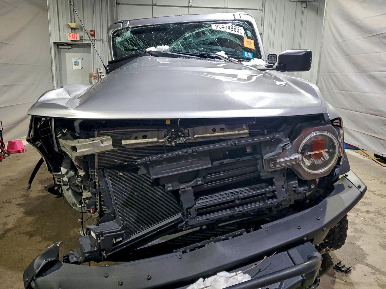 2022 FORD BRONCO BASE photo 9