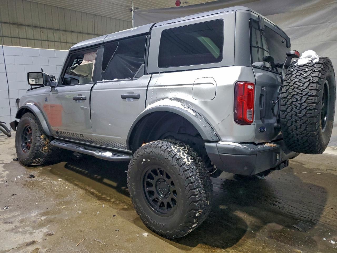 2022 FORD BRONCO BASE photo 3