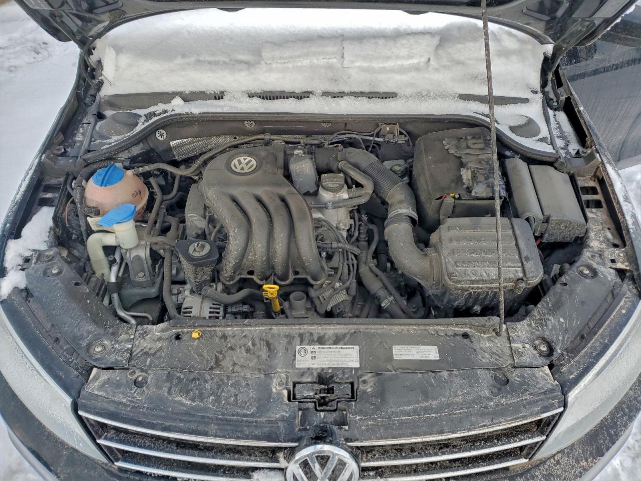 2015 VOLKSWAGEN JETTA BASE photo 21