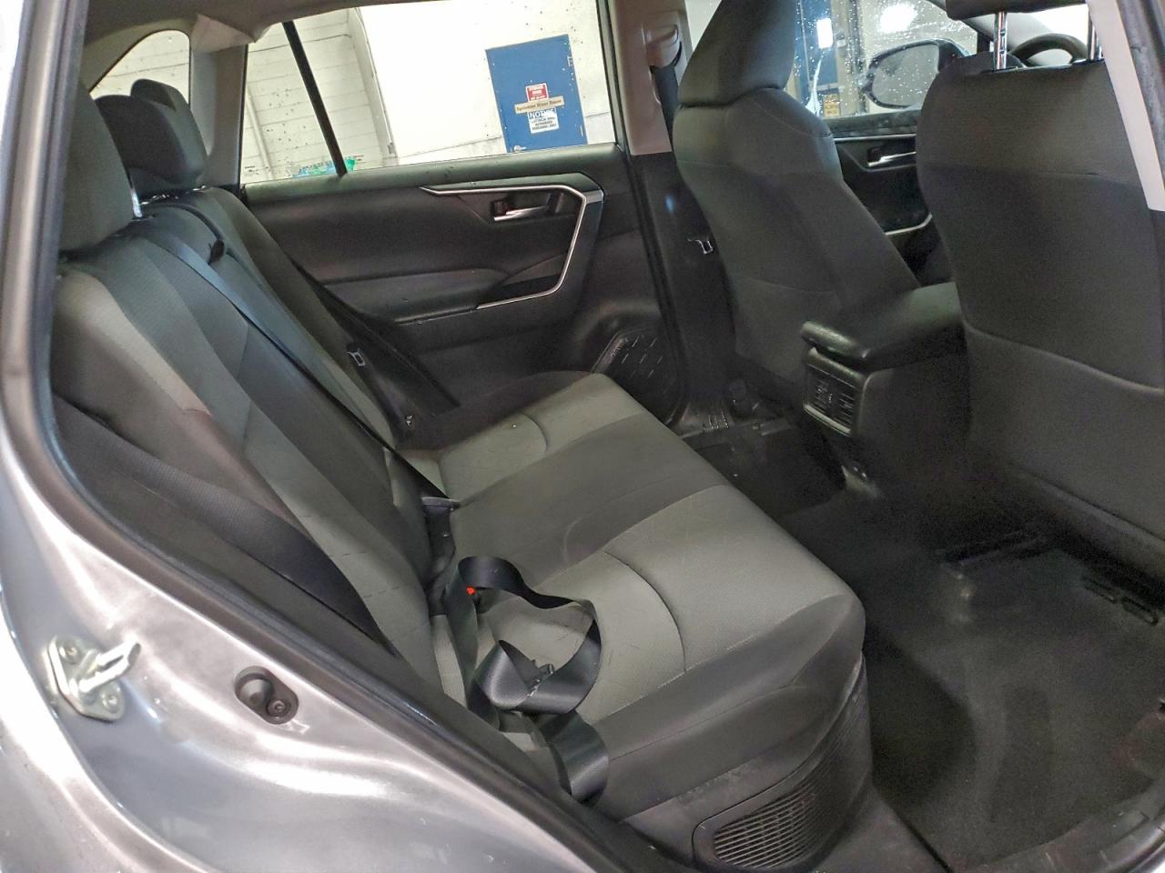 2022 TOYOTA RAV4 photo 11