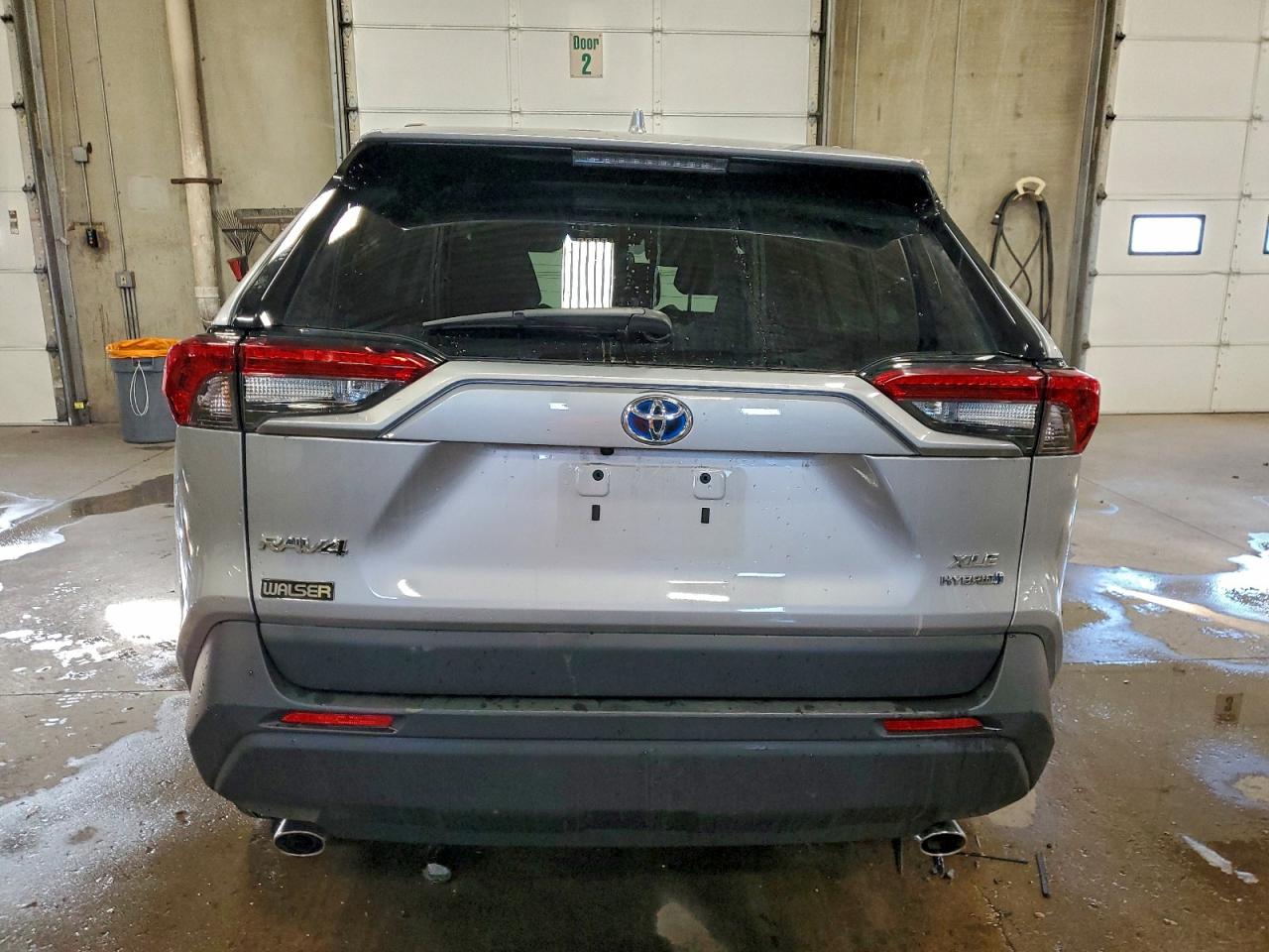 2022 TOYOTA RAV4 photo 6