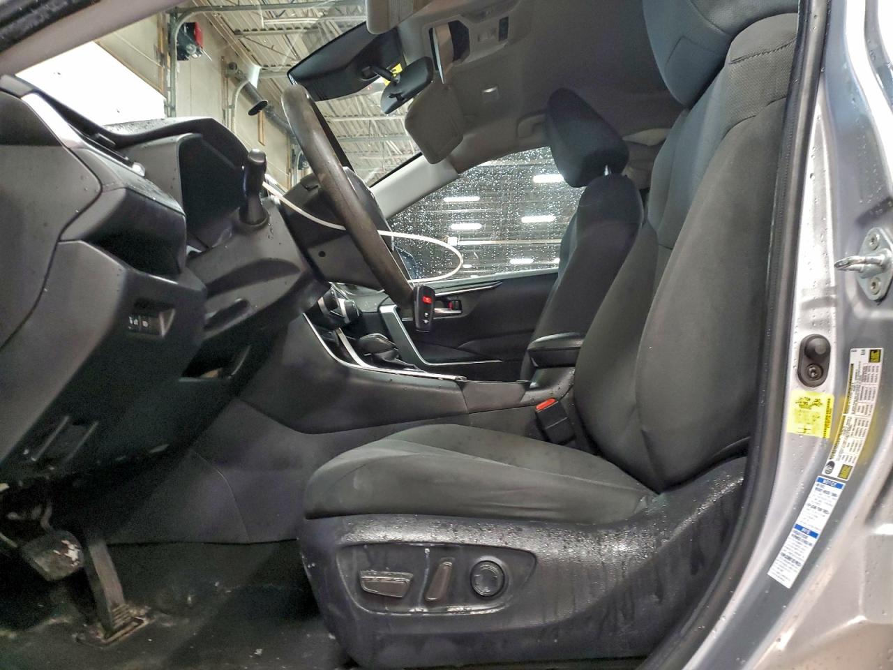 2022 TOYOTA RAV4 photo 7