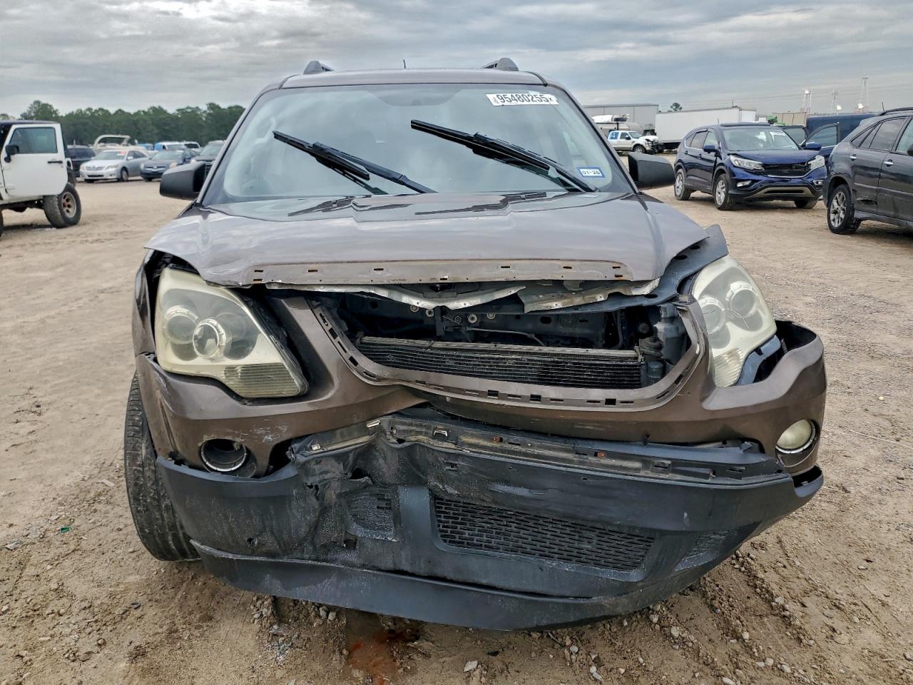 2010 GMC ACADIA SLE photo 9